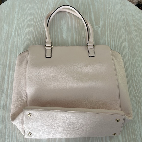 Kate Spade large tote in light pink - Picture 3 of 4
